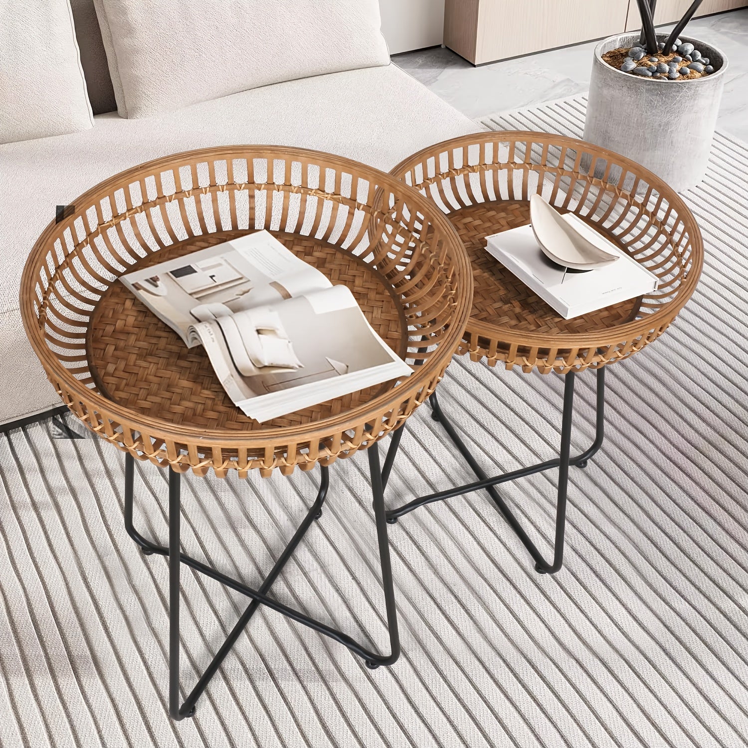 Oakrian Rattan Side Table Nesting Tables Set Of 2, Bamboo Round Table Coffee Table Metal Base End Table for Boho Living Room, Sofa, Bedroom, Terrace, Accent Table(20.47inch)